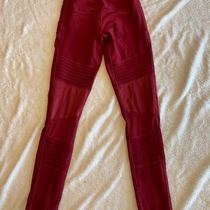 Mondetta Red Leggings with Ribbed Accents